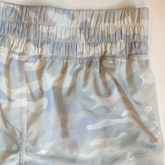 Altar'd State/AS Athletic Camo Lined Running Shorts Size XS - Picture 4 of 7